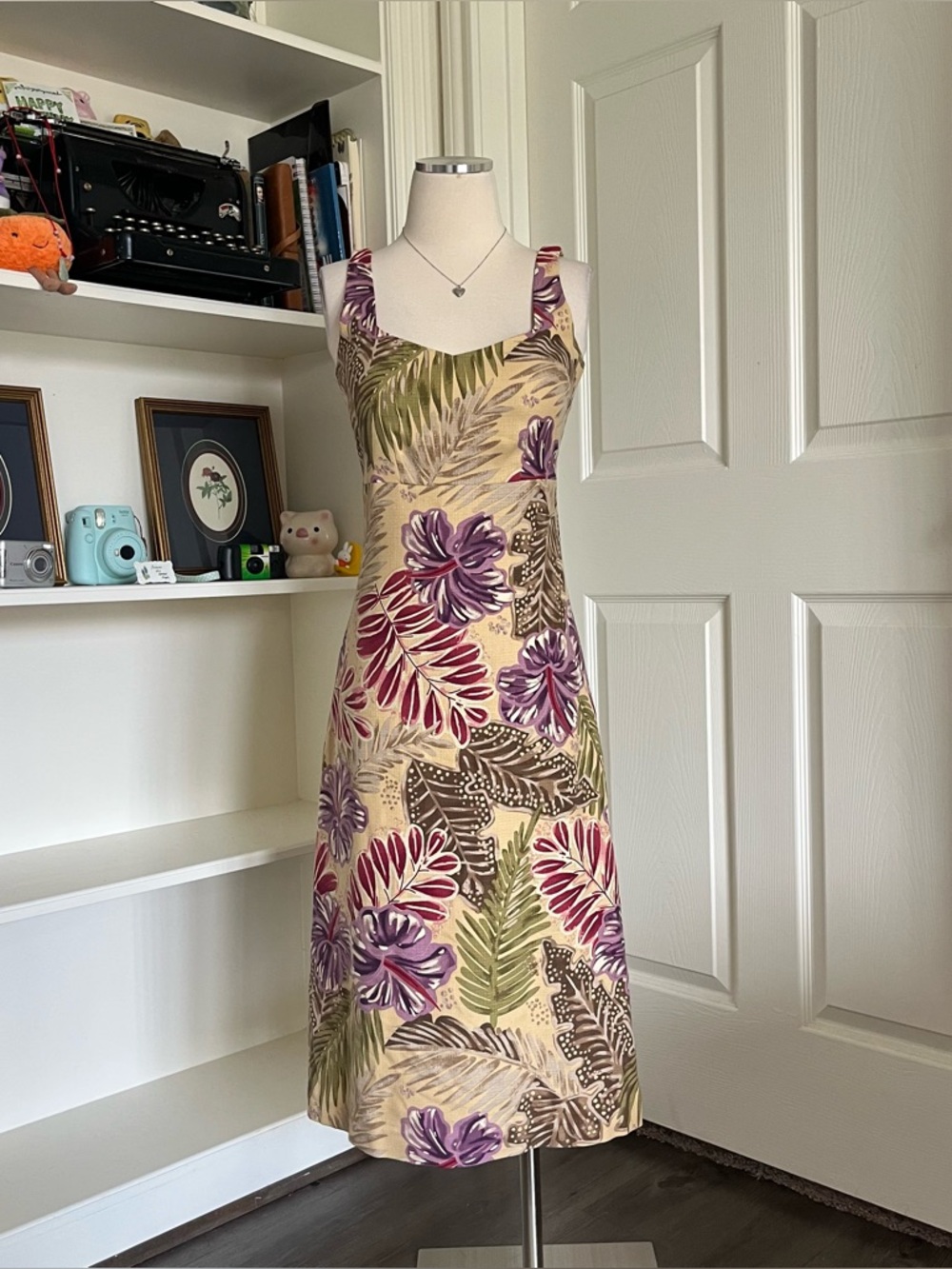2000s Tommy Bahama multicoloured floral silk dress